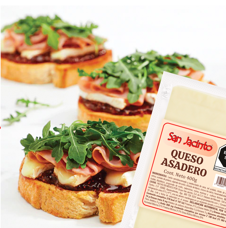 Tapas con queso asadero